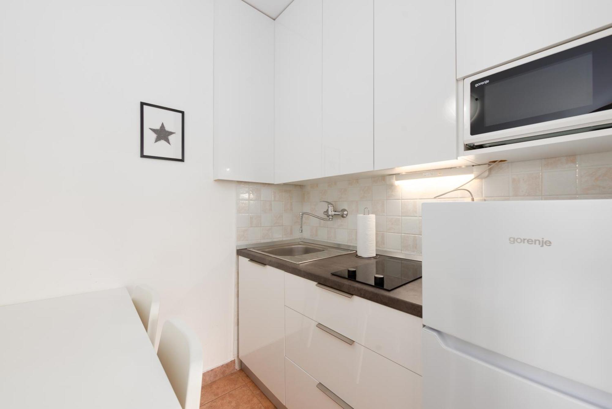 Apartments Dorijan With Pool Matulji Exterior photo