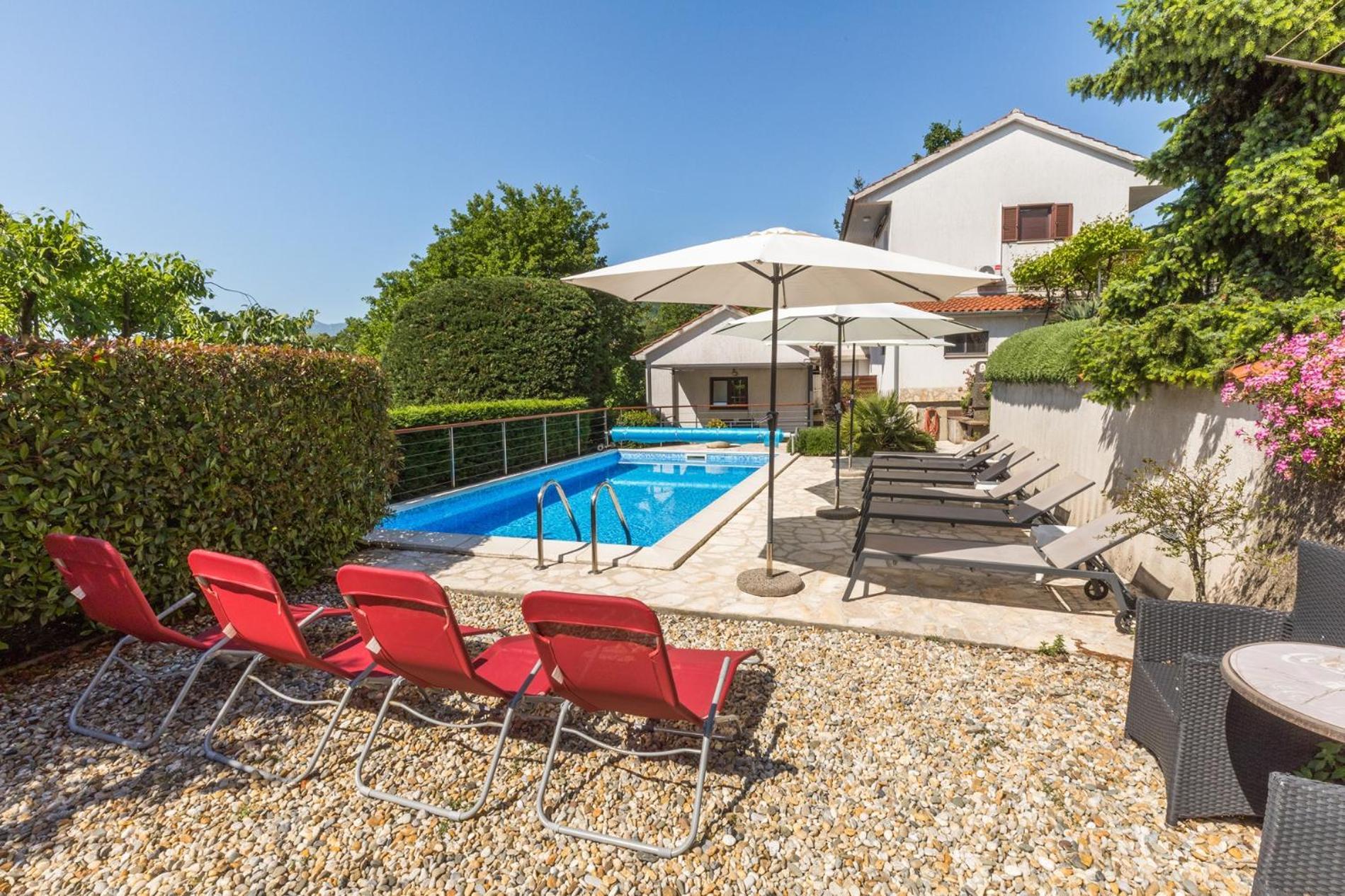 Apartments Dorijan With Pool Matulji Exterior photo
